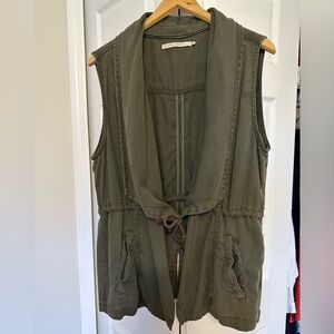 Max Jeans Utility Vest/jacket Distressed military green. Gently used. Size L